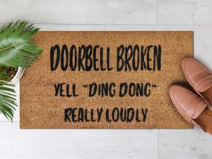 Doorbell Broken Yell Ding Dong Really Loudly (1)