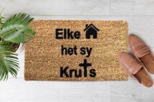 Elke huis het sy kruis (1)