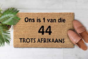Trots Afrikaans Ons Is 1 Van Die 44 Charlize (2)